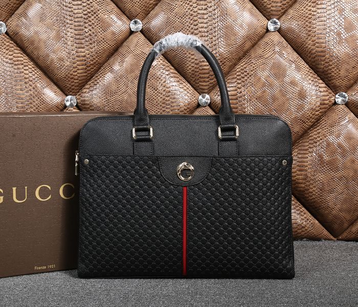 Gucci Uomo borsetta di pelle in nero